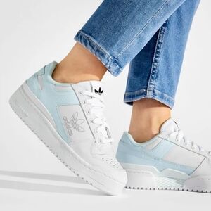 Adidas Forum Bold Womens White & Aluminum Blue Platform Basketball Sneakers Sz 9